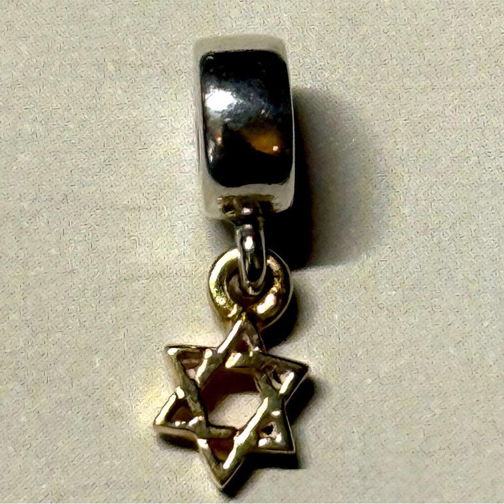 Pandora charm Star of David. ✡️ Sterling silver and 14k gold star.